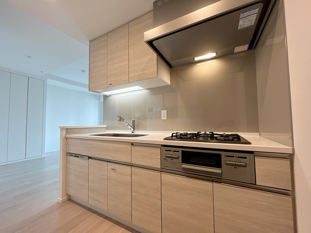 ※写真は同タイプ住戸です。(キッチン)