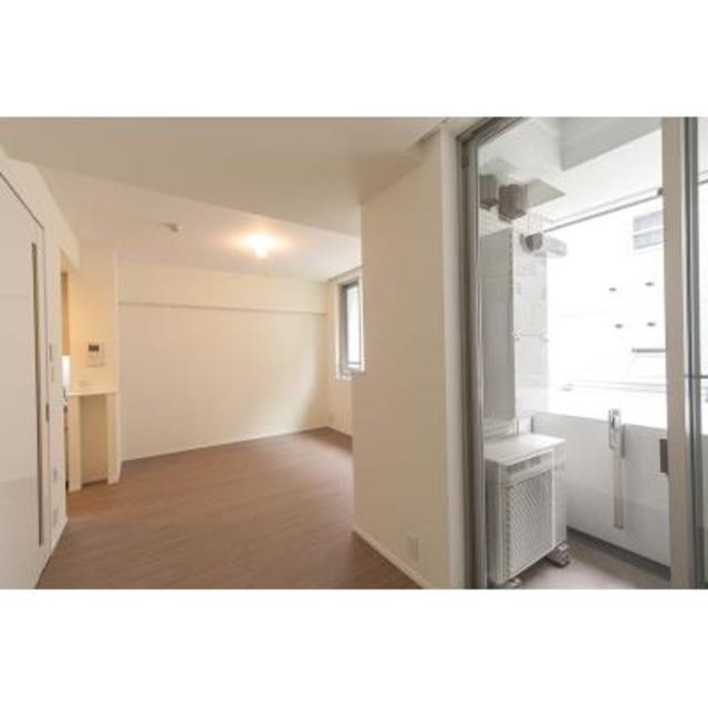 ※写真は同タイプ住戸です。(居間)