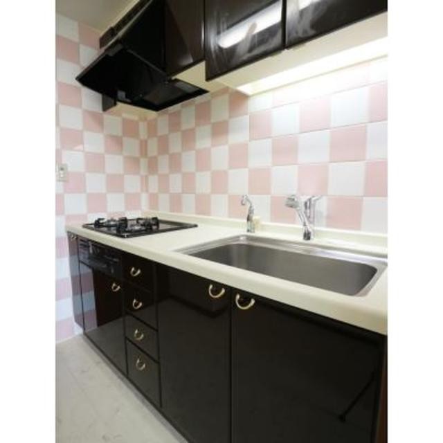 ※写真は同タイプ住戸です。(キッチン)