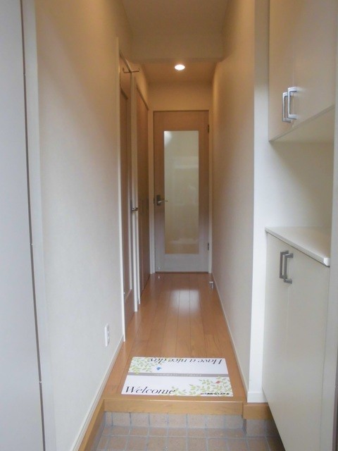 (玄関)