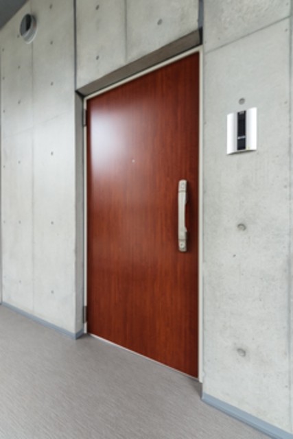 ※写真は同タイプ住戸です。(玄関)