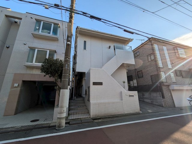 世田谷区世田谷2丁目 【賃貸居住】アパート