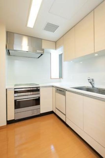 ※写真は同タイプ住戸です。(キッチン)