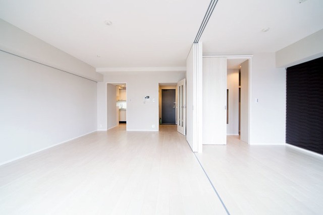 ※写真は同タイプ住戸です。(居間)