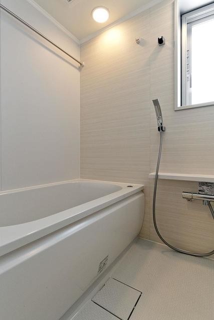 ※写真は同タイプ住戸です。(風呂)