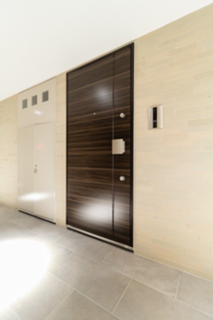 ※写真は同タイプ住戸です。(玄関)