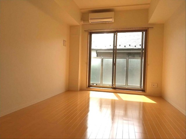 ※同仕様写真含む(居間)