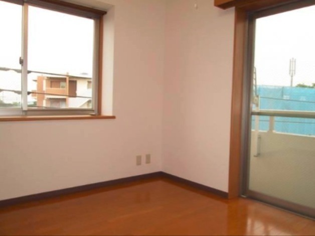 ※同仕様写真含む(居間)