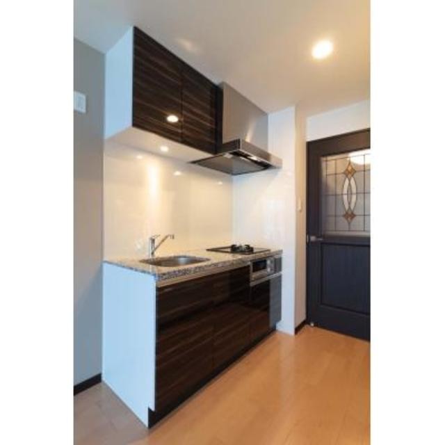 ※写真は同タイプ住戸です。(キッチン)