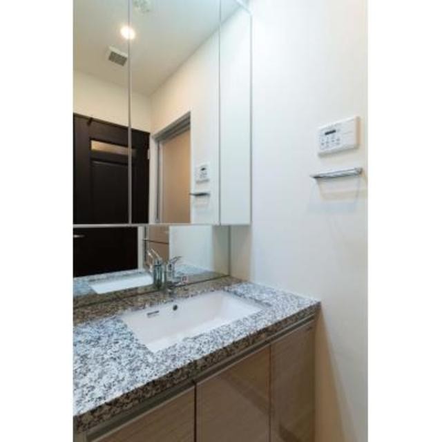 ※写真は同タイプ住戸です。(内装)