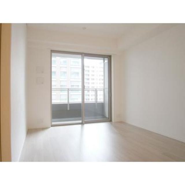 ※写真は同タイプ住戸です。(居間)