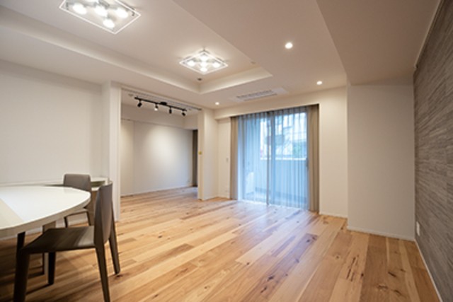 ※写真は同タイプ住戸です。(居間)