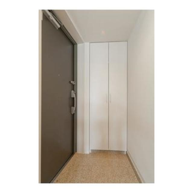 ※写真は同タイプ住戸です。(玄関)