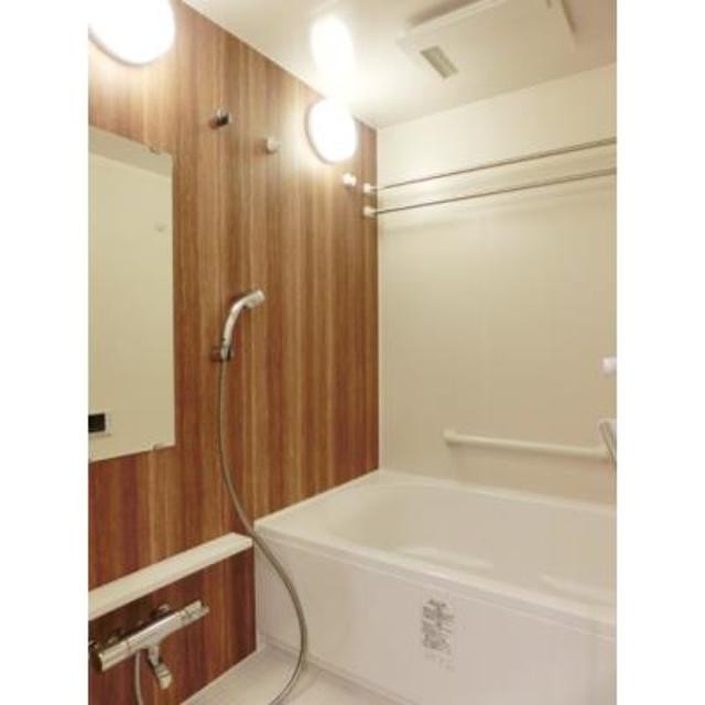 ※写真は同タイプ住戸です。(風呂)