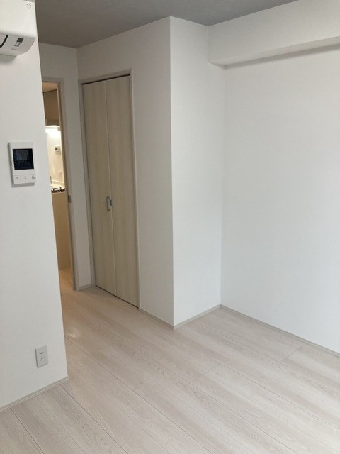 (居間)