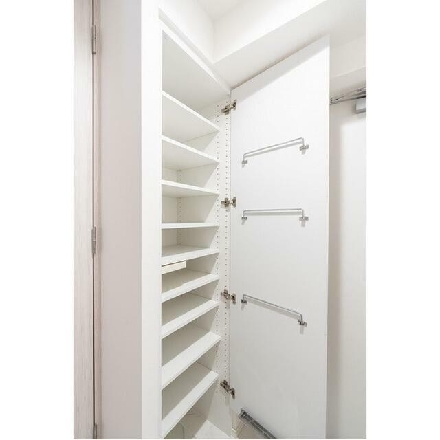 シューズボックス