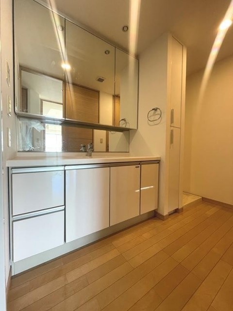 ※同仕様写真含む(内装)