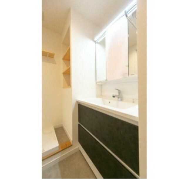 ※同仕様写真含む(内装)