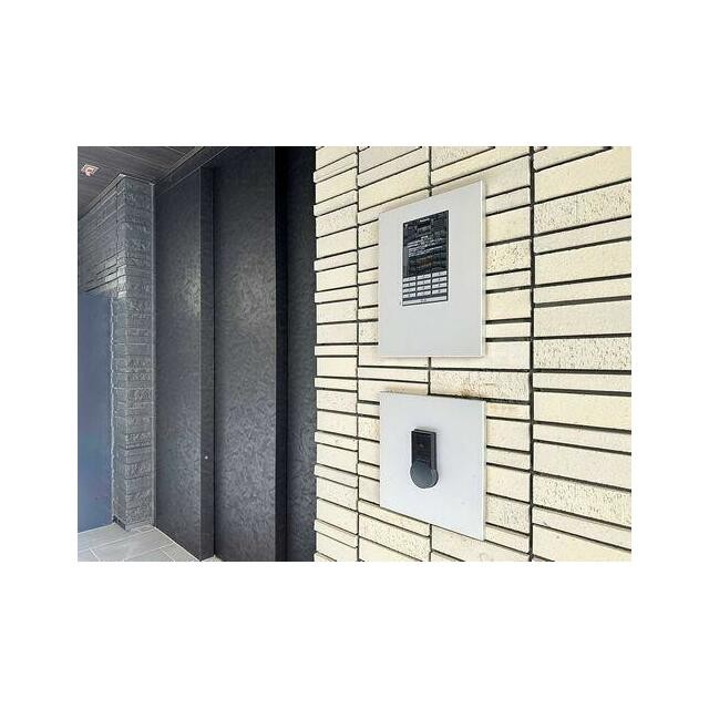 共用玄関オートロック＆グラモロック採用～エメ ラ ファミーユ～(その他建物画像)