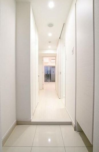 ※同仕様写真含む(玄関)