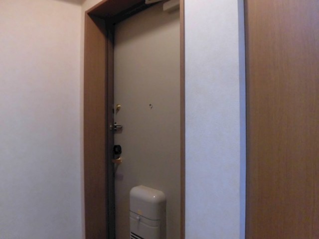 (玄関)