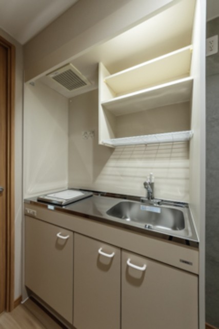 ※写真は同タイプ住戸です。(キッチン)