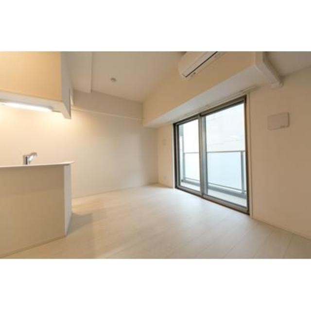 ※写真は同タイプ住戸です。(居間)