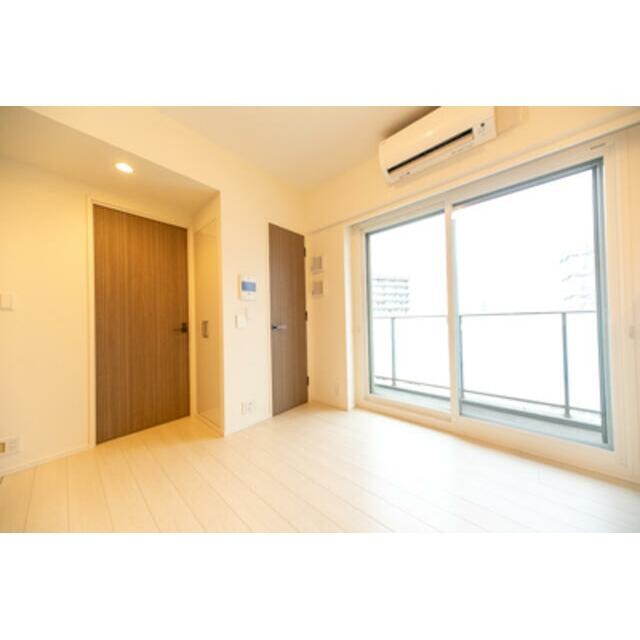 ※写真は同タイプ住戸です。(居間)