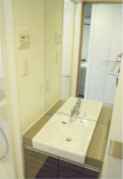 ※同仕様写真含む(内装)