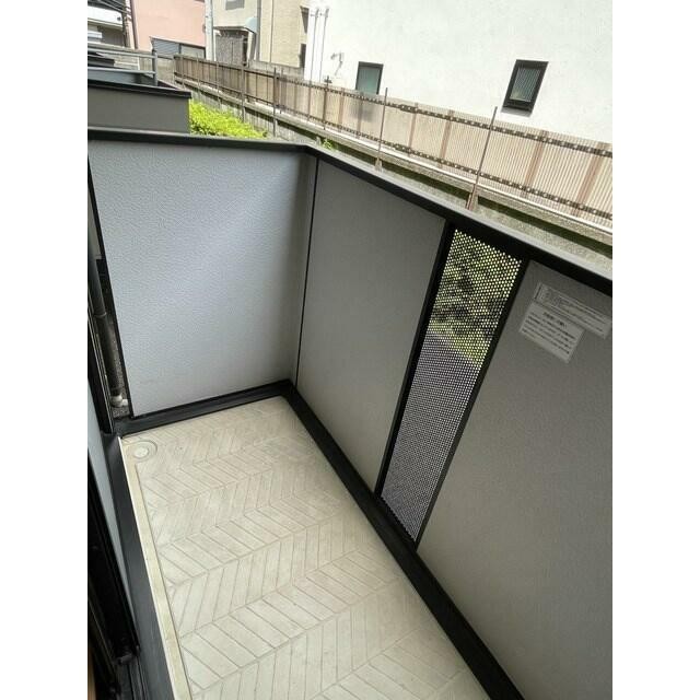 ※写真は、同タイプ103号室のものです。