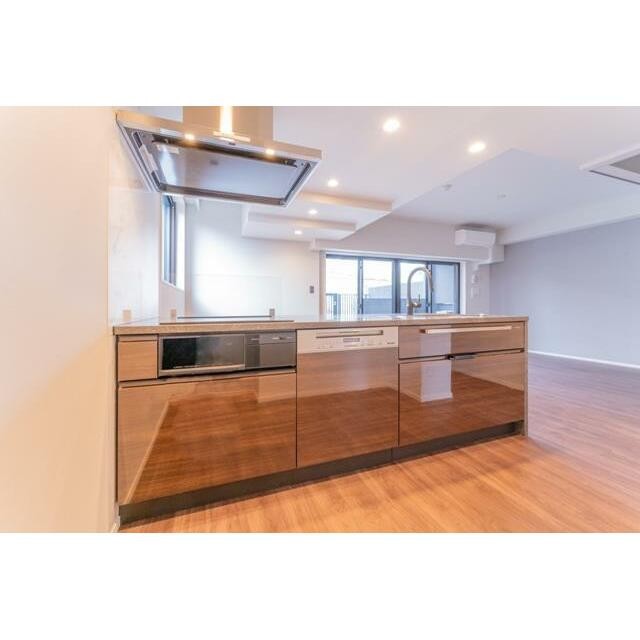 ※写真は同タイプ住戸です。(キッチン)