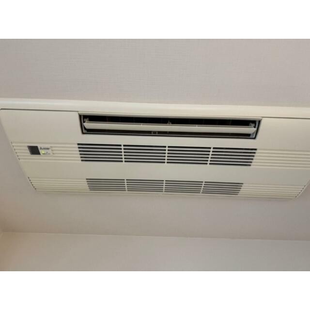 ビルトインエアコン