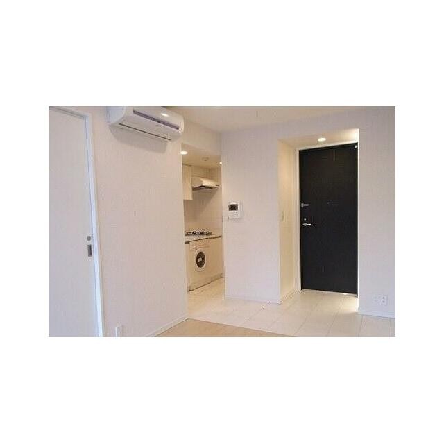 玄関 ※2012年11月撮影(玄関)