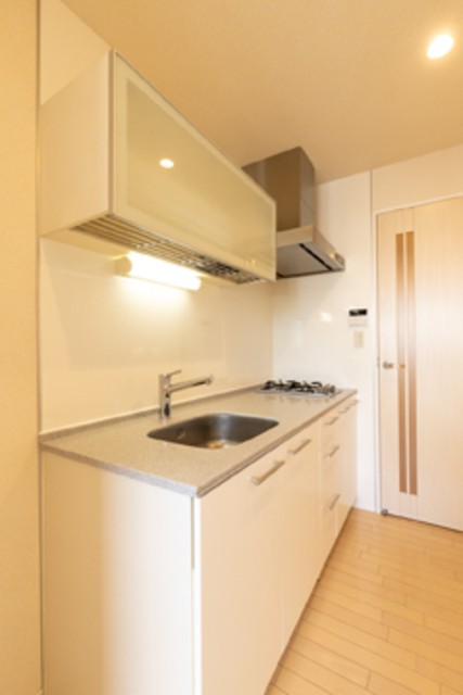 ※写真は同タイプ住戸です。(キッチン)