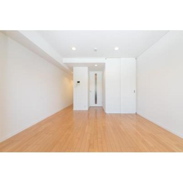 ※写真は同タイプ住戸です。(居間)