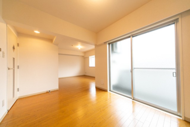 ※写真は同タイプ住戸です。(居間)