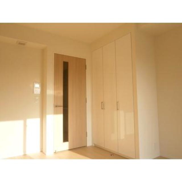 ※写真は同タイプ住戸です。(居間)