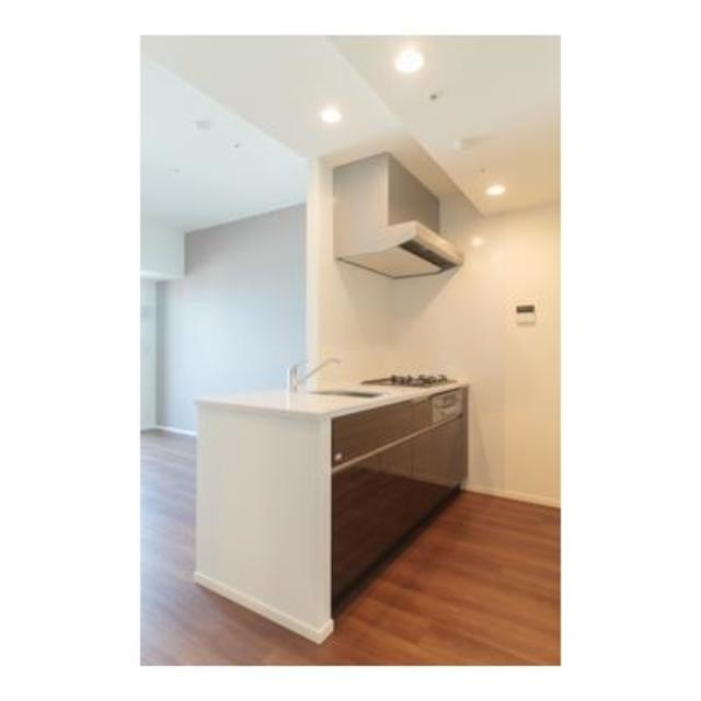 ※写真は同タイプ住戸です。(キッチン)