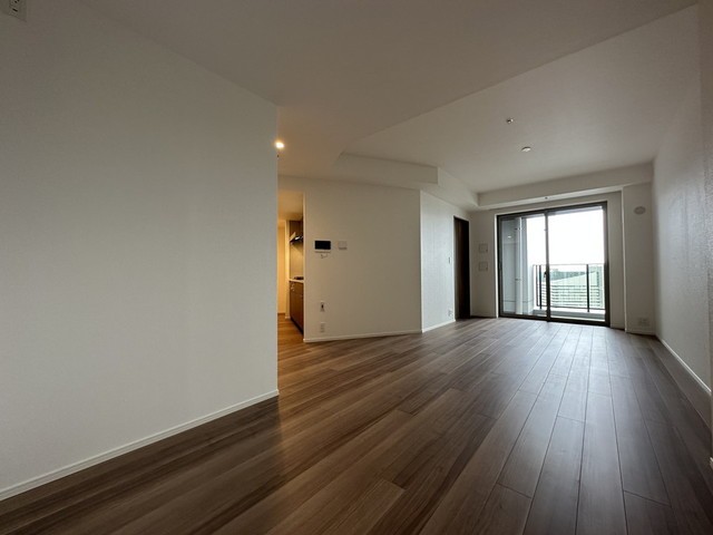 ※写真は同タイプ住戸です。(居間)