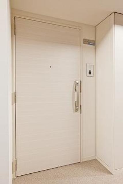 ※写真は同タイプ住戸です。(玄関)