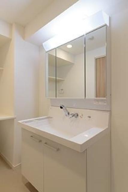 ※写真は同タイプ住戸です。(内装)