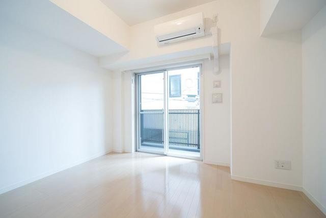 ※写真は同タイプ住戸です。(居間)