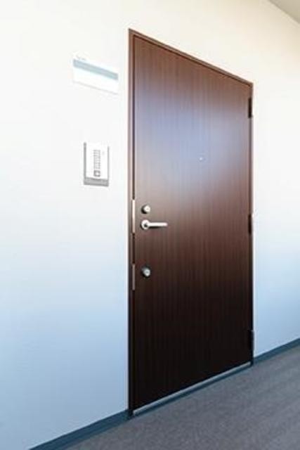 ※写真は同タイプ住戸です。(玄関)