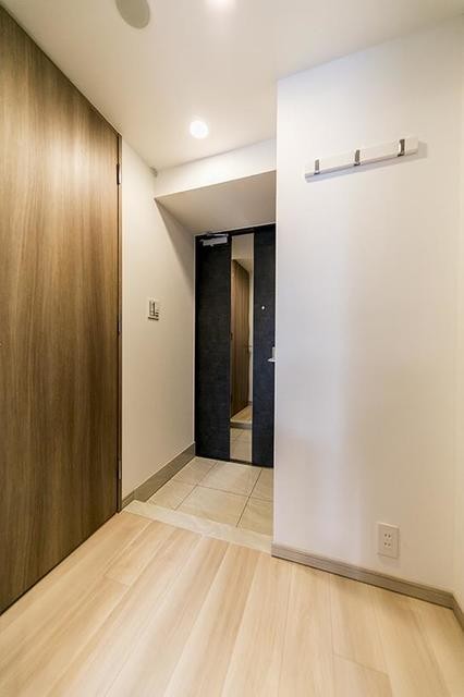 ※写真は同タイプ住戸です。(玄関)