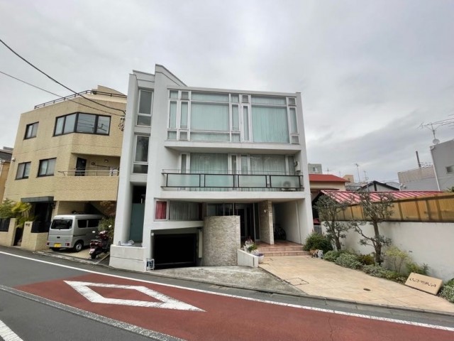 目黒区下目黒4丁目 【賃貸居住】マンション