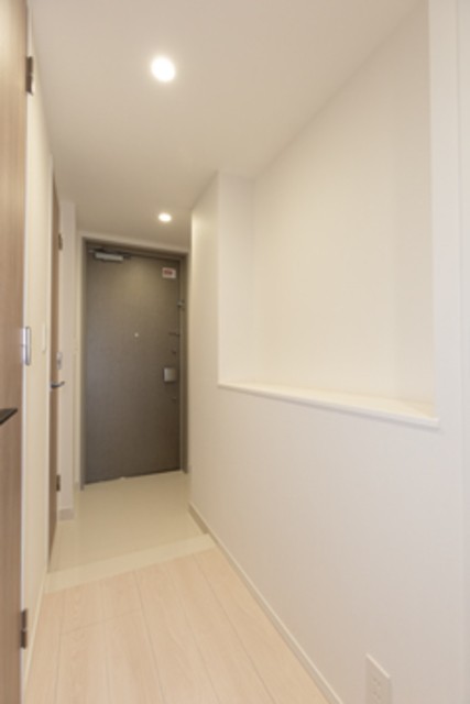 ※写真は同タイプ住戸です。(玄関)