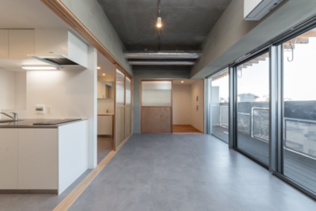 ※写真は同タイプ住戸です。(居間)