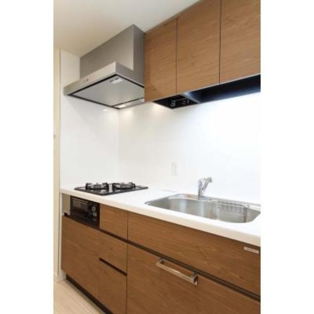 ※写真は同タイプ住戸です。(キッチン)