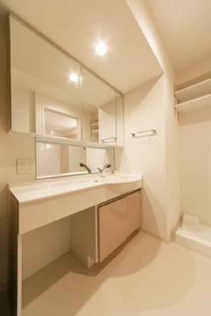 ※写真は同タイプ住戸です。(内装)