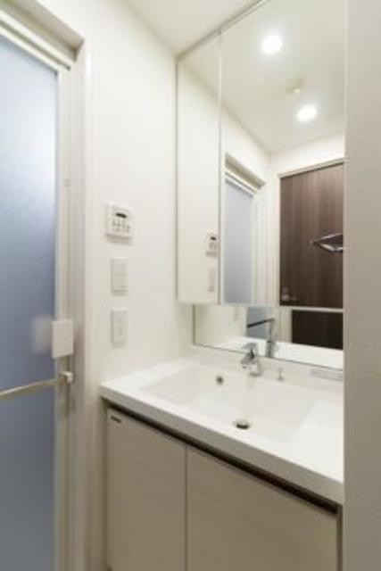 ※写真は同タイプ住戸です。(内装)